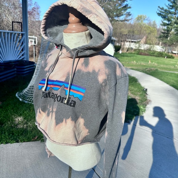 Patagonia cropped hoodie M - Picture 2 of 4